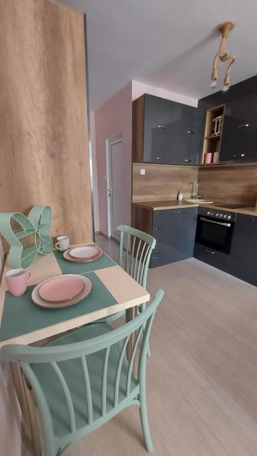 Hostex Pastello Deluxe Studio Stara Zagora Exterior photo